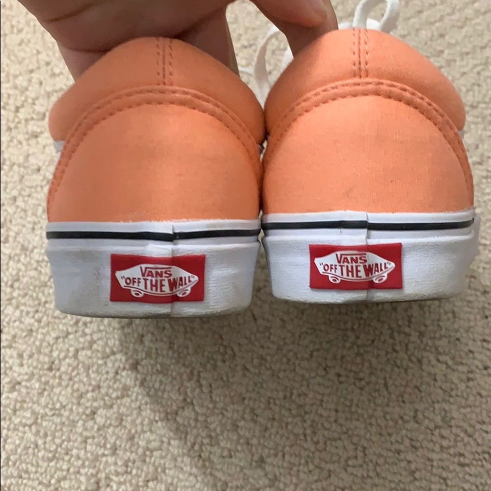 Vans - Picture 5 of 5